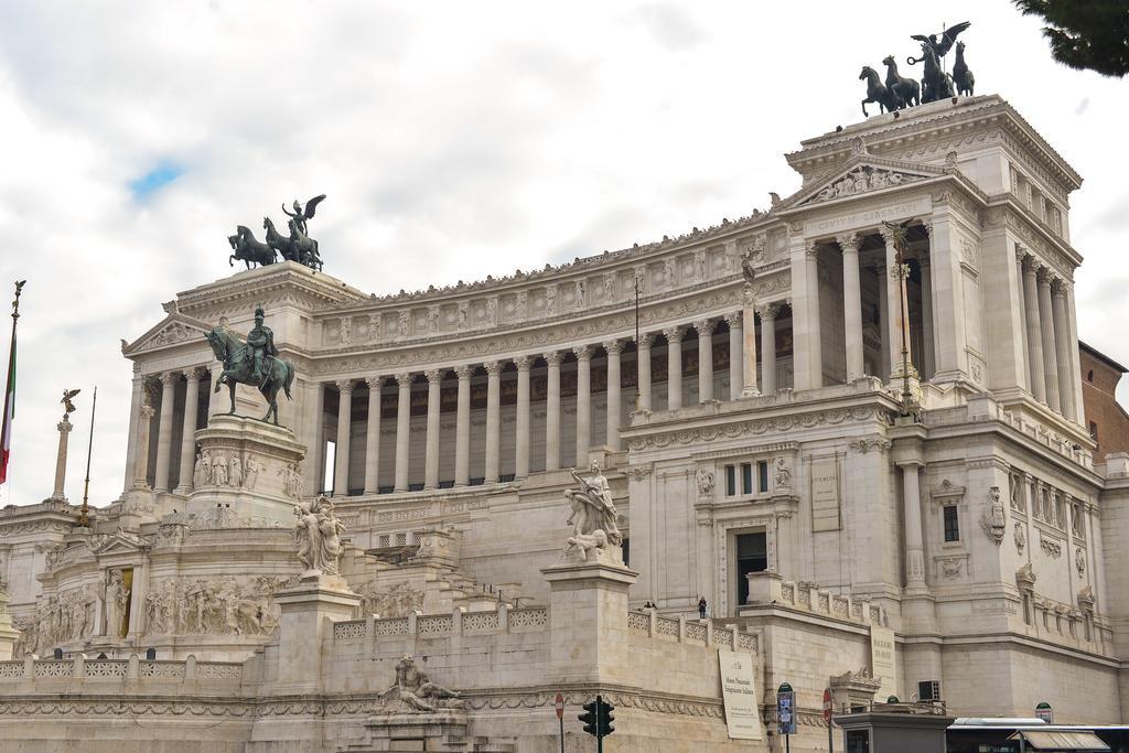 Cs Piazza Venezia Apartment Roma Dış mekan fotoğraf